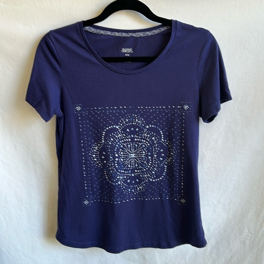 Gilligan & O’Malley navy tee / sleep shirt, size M